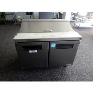 Blue Air 2 Door Sandwich/Salad Prep Table