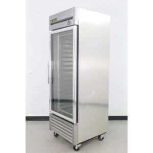 True Manufacturing T-23G-LD-R 16 Pan Proofer Cabinet