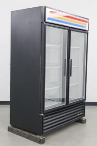 True Manufacturing GDM-49F-LD 2 Door Merchandiser Freezer
