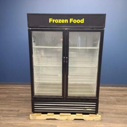 B3 Pre-Owned True GDM-49F-HC~TSL01 Merchandiser Freezer