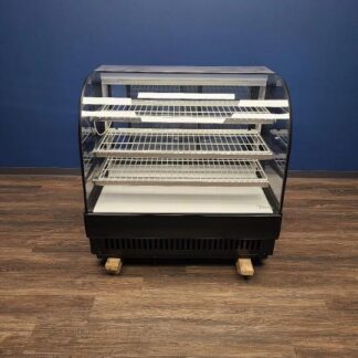 B4 Pre-Owned True TCGR-50 Refrigerated Bakery Case