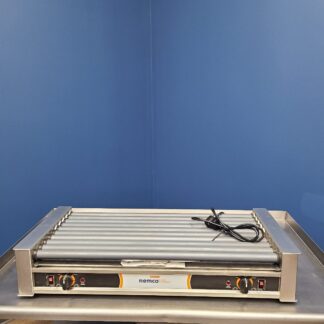Reconditioned Nemco Food Equipment 8045SXW-230 Hot Dog Bun / Roll Warmer No. 1051539